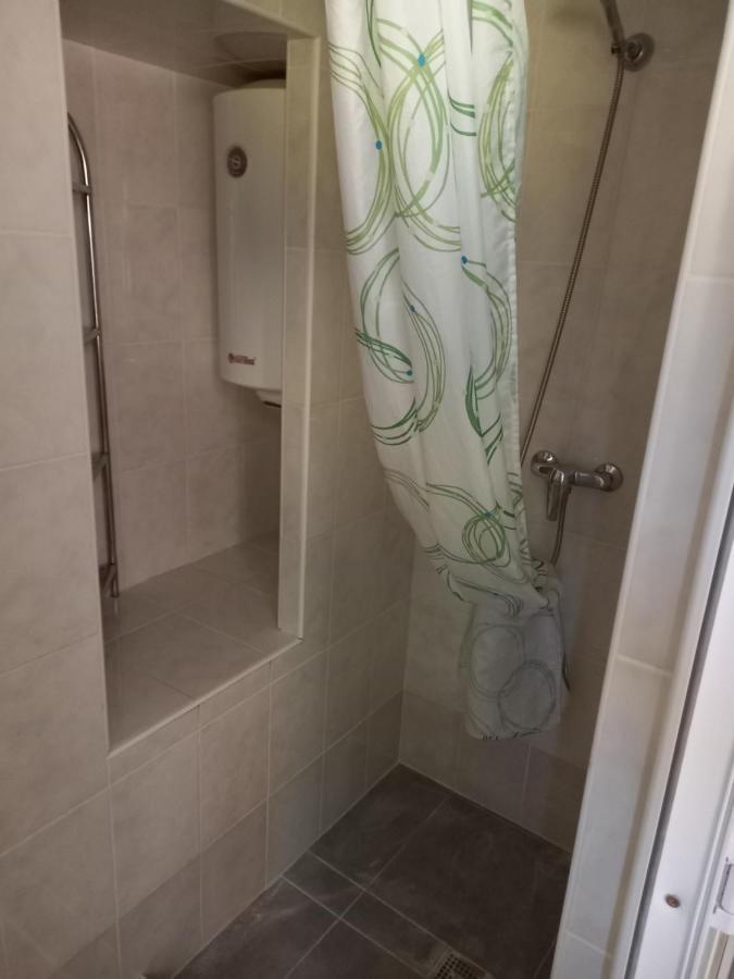 Garage21 Apartment 基希讷乌 外观 照片